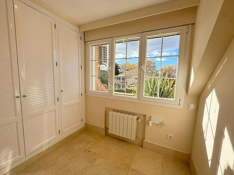 Foto e611fadf-37dc-4528-ab47-9625c0c58174. Chalet mit heizung parking pool in Castillo-Campodón Villaviciosa de Odón