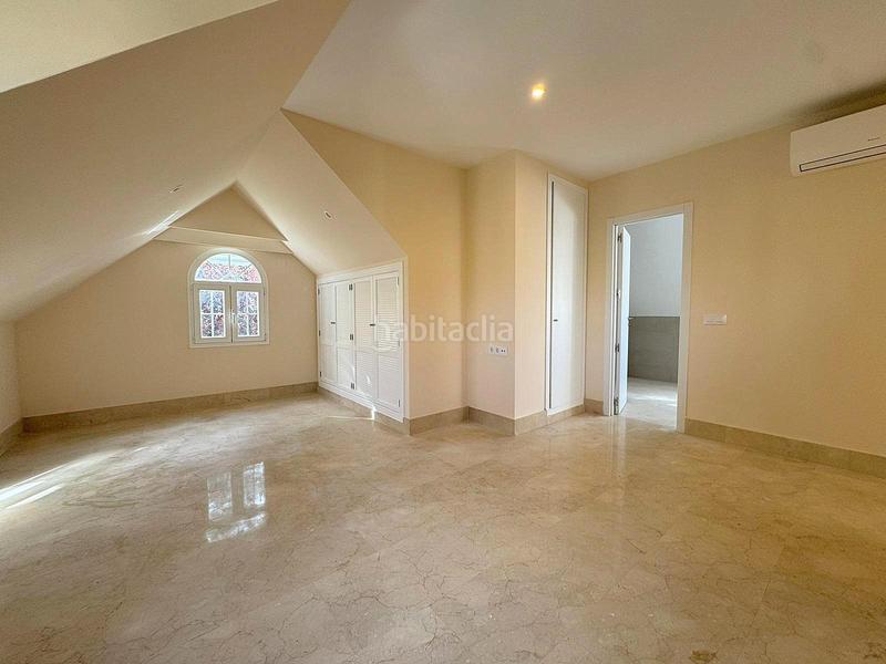 Foto 8d15683f-a475-4f09-b789-ceddbf212163. Xalet amb calefacció aparcament piscina a Castillo-Campodón Villaviciosa de Odón