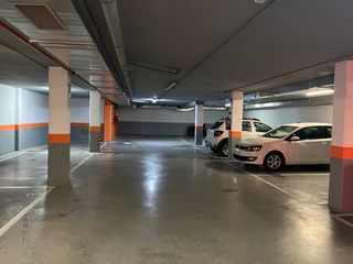 Alquiler Parking coche en Lista