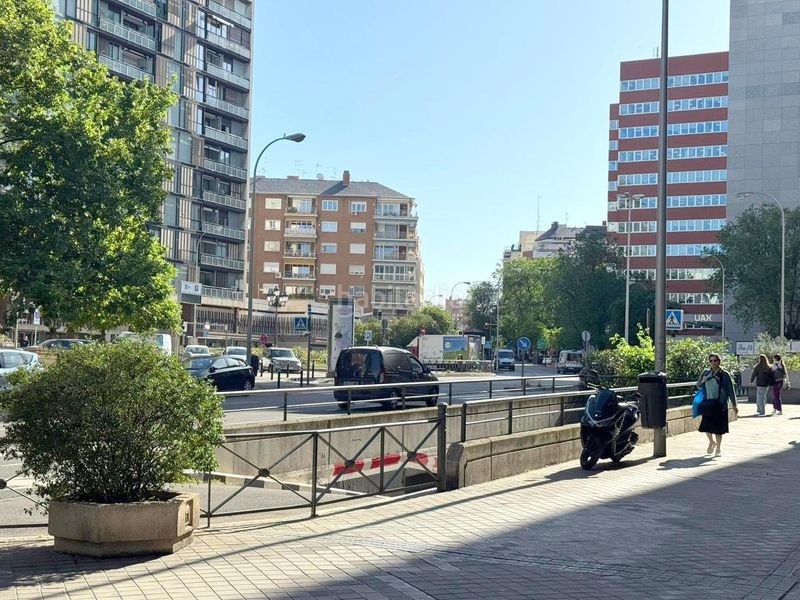 Foto 01634f29-f5e1-4688-adeb-47799fa277ba. Aparcament cotxe a Arapiles Madrid