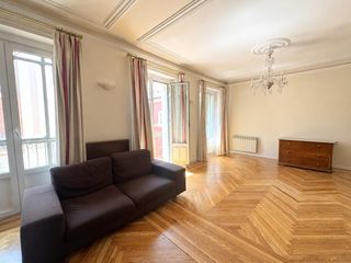 Affitto Appartamento in Argüelles