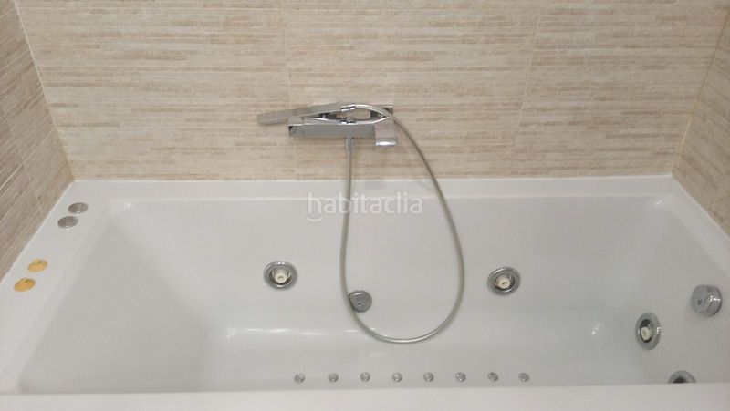 Foto 4281d2f4-5635-402d-b136-960f39d02323. Pis amb calefacció a Castellana Madrid