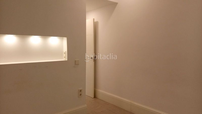 Foto a9147a22-2a65-4d15-bc3e-f553d25ab125. Pis amb calefacció a Castellana Madrid