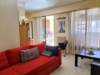 Rent Penthouse in Goya. Ático en barrio goya