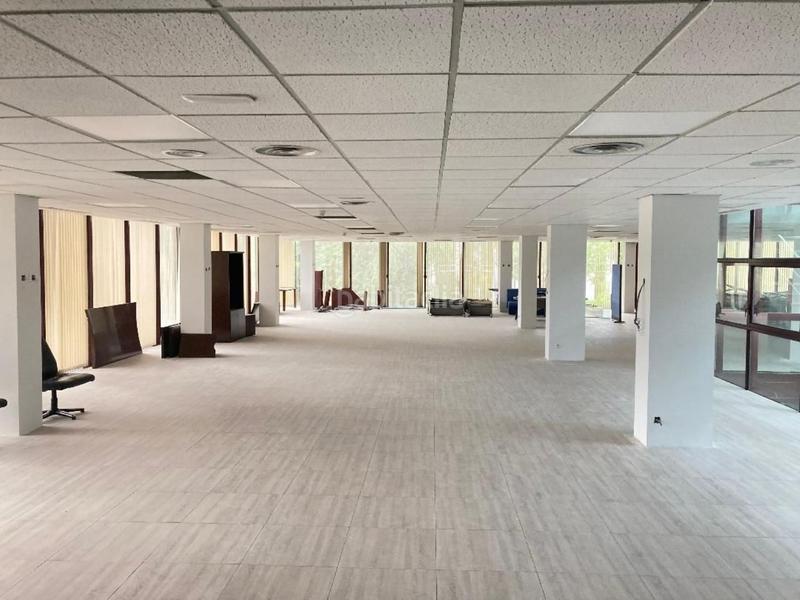 Foto de402984-9d11-4231-98c3-981c34266a27. Alquiler oficina en La Florida - El Plantío Madrid