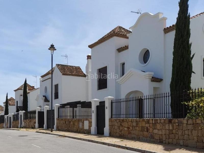 Foto e53f2cff-c7c1-4156-b369-ddf1deb87b7f. Lloguer casa adossada amb piscina a Valle Romano Golf Estepona