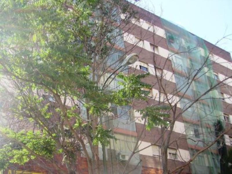 Foto d602e104-0ddf-436c-8aef-32cf87856633. Rent flat in Valdezarza Madrid