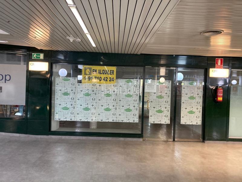 Foto e01dfb5d-b5a5-4df1-b2d5-5ed02e8cb4b1. Location local commercial dans El Burgo Rozas de Madrid (Las)