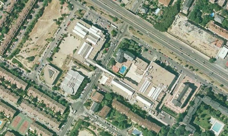 Foto 4a50b410-df9a-4191-b469-5955dae61fdb. Affitto locale commerciale in El Burgo Rozas de Madrid (Las)