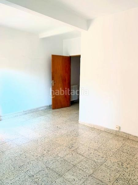 Foto 0bcd5eff-2de0-4ab8-8d04-ef393623c863. Piso en Centro Aranjuez