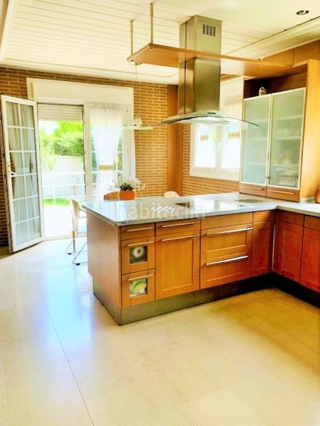 Foto 0cfd8361-ec3f-4bcb-a75b-eacaef4c6339. Xalet amb calefacció aparcament piscina a Las Aves Aranjuez