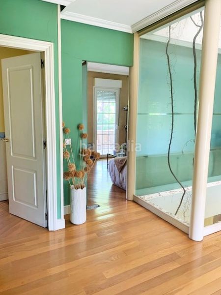 Foto 1574b7f0-0d76-48e0-a8c5-02acd679817e. Xalet amb calefacció aparcament piscina a Las Aves Aranjuez