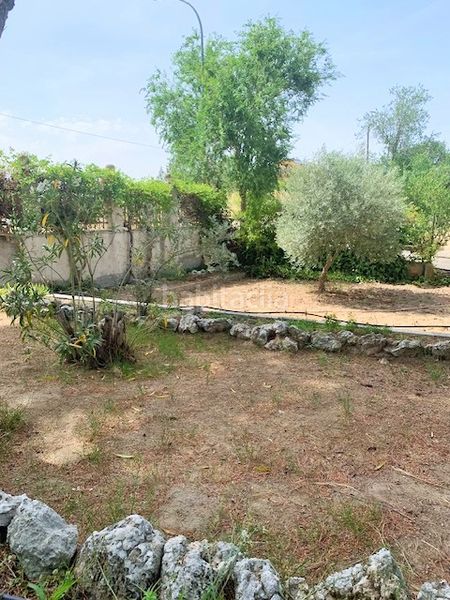 Foto cc1e4069-5120-4570-8a45-42da32ece4ef. Chalet con riscaldamento parcheggio piscina in Colmenar de Oreja