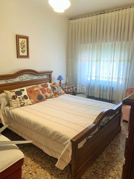 Foto e2b5ba9c-1461-4efc-adba-480372344046. Chalet con riscaldamento parcheggio piscina in Colmenar de Oreja