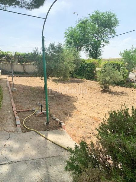 Foto f38ea19f-d120-428f-813b-bd4e70e4e23f. Chalet con riscaldamento parcheggio piscina in Colmenar de Oreja