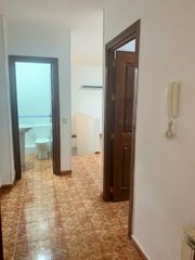 Rent Flat  Calle de abastos 88