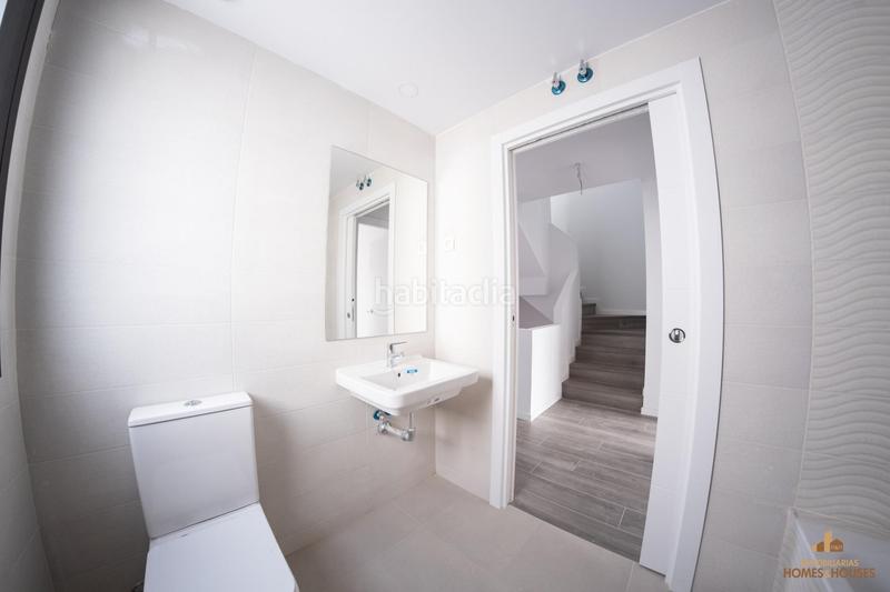 Foto 04dd27e5-7351-4acc-ac1c-a9399512497a. Doppelhaus mit heizung parking in Villalbilla pueblo Villalbilla