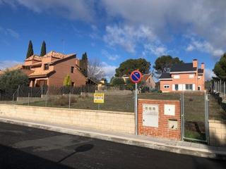 Terreny residencial a Peñas Albas - Zulema. Parcela en urb. zulema  villalbilla