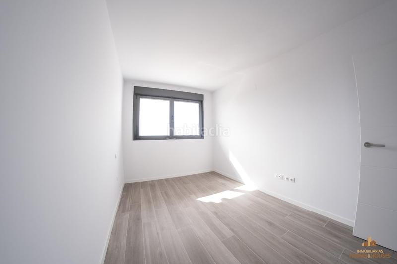 Foto af014f4a-73f4-47da-9356-b6de108c8a95. Casa bifamiliare con riscaldamento parcheggio in Villalbilla pueblo Villalbilla
