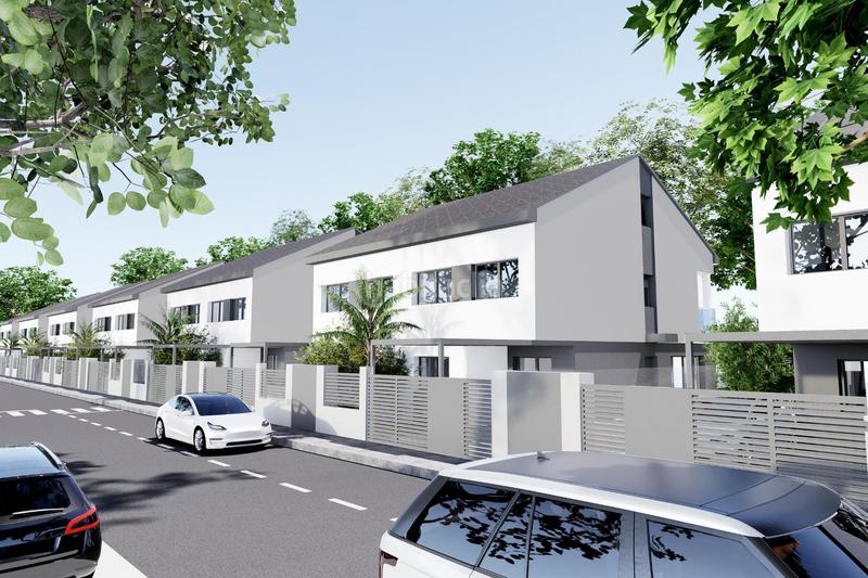 Foto f479b6c4-96a7-48c8-9bd2-113460865b92. Casa bifamiliare con riscaldamento parcheggio in Villalbilla pueblo Villalbilla