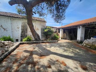 Casa in Pezuela de las Torres. Casa para reformar con gran parcela