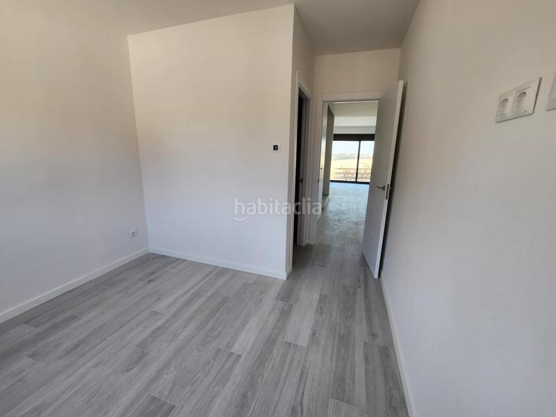 Foto db4f5cfc-4eef-4426-8636-b992de9bb9e1. Casa bifamiliare con parcheggio in Villalbilla pueblo Villalbilla