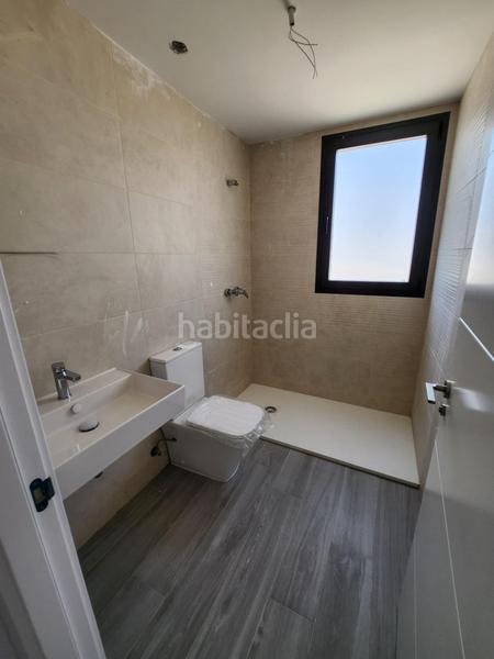 Foto de8317e6-ee06-40f0-9db0-ba2841e35183. Casa bifamiliare con parcheggio in Villalbilla pueblo Villalbilla