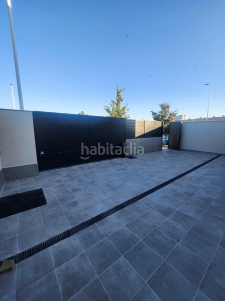 Foto 11f7cbdb-ea0c-4feb-9eff-863760947a9f. Doppelhaus mit parking in Los Hueros Villalbilla