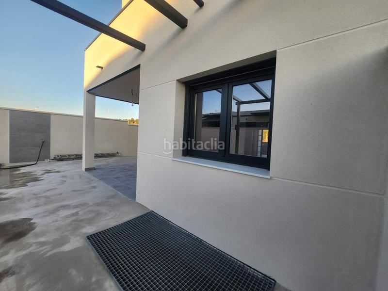 Foto ca170873-2f45-45ab-8f20-eb7a86531db4. Doppelhaus mit parking in Los Hueros Villalbilla