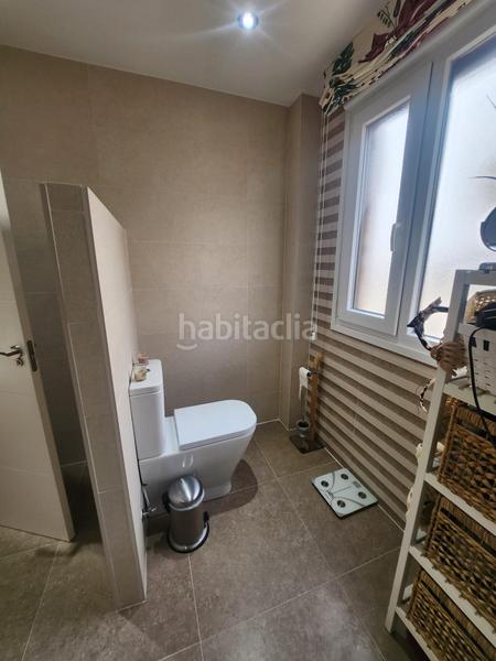 Foto 0fe47ecd-6a26-4c64-8b4d-bceeb30fc0fa. Doppelhaus mit parking pool in Los Hueros Villalbilla