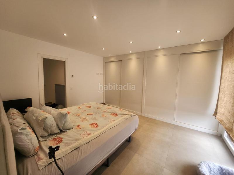 Foto 1566f7de-8a88-48cb-b545-8b0855ca3480. Casa aparellada amb aparcament piscina a Los Hueros Villalbilla