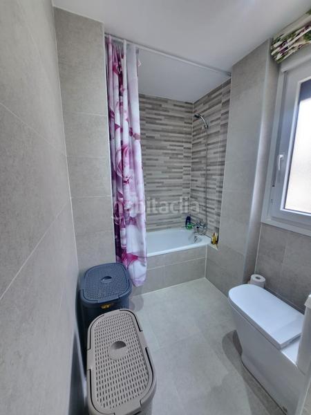 Foto de130707-0167-4fd9-b80f-2a92718c6d38. Doppelhaus mit parking pool in Los Hueros Villalbilla