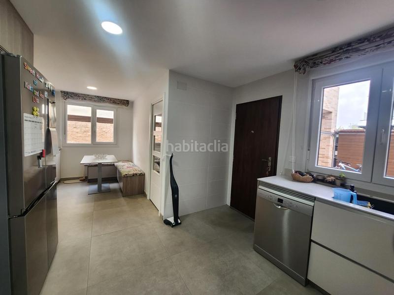 Foto e773526c-9eb2-4347-a4b2-06fc4f546c82. Doppelhaus mit parking pool in Los Hueros Villalbilla