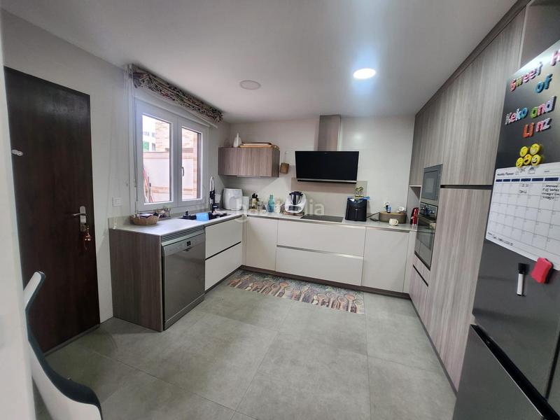 Foto fc6bd007-c047-4059-b619-7d07482a2329. Doppelhaus mit parking pool in Los Hueros Villalbilla