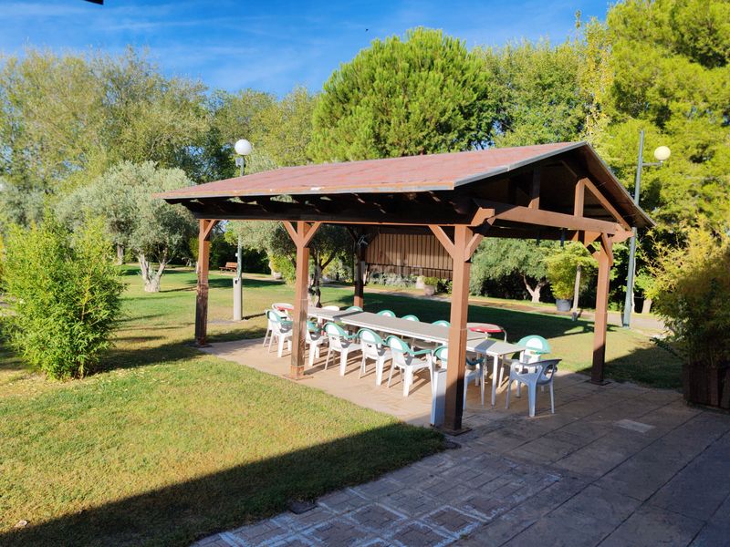 Foto d3ce1e97-caba-4d93-9b0f-de7286fe21ce. Finca rústica a Villalbilla pueblo Villalbilla