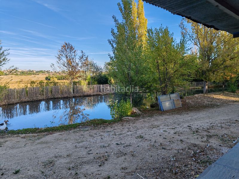 Foto dcbd7c3b-3089-4960-83aa-2d872795fde3. Finca rústica a Villalbilla pueblo Villalbilla