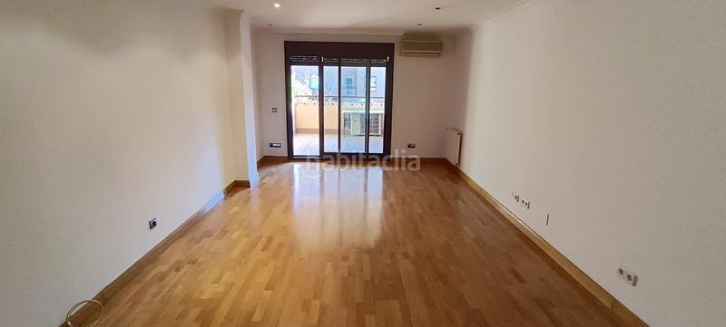 Foto 8af73791-519d-4a72-bfb9-25ed3f80463d. Etagenwohnung mit heizung parking pool in Norte Alcobendas