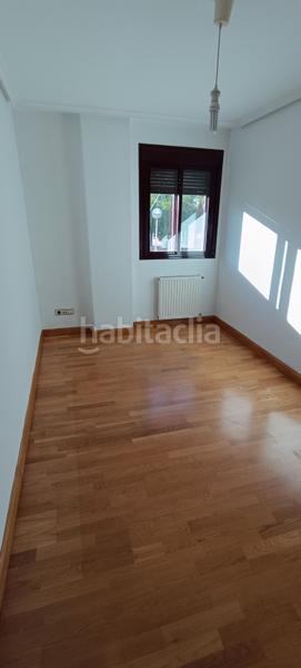 Foto ade4a575-89ee-4c64-93d7-c721636c92e7. Etagenwohnung mit heizung parking pool in Norte Alcobendas