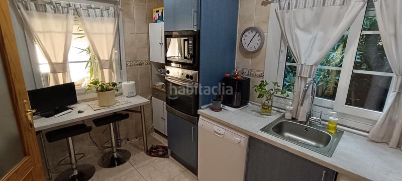 Foto af1f3739-b63e-4e3f-abca-9227913f34a1. Chalet con camino riscaldamento parcheggio piscina in Torrejón del Rey