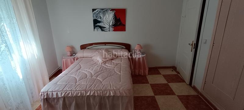 Foto 0d34f2a2-ca16-42b7-a0c2-1d5dd32dd14c. Chalet avec cheminée chauffage parking piscine dans Uceda