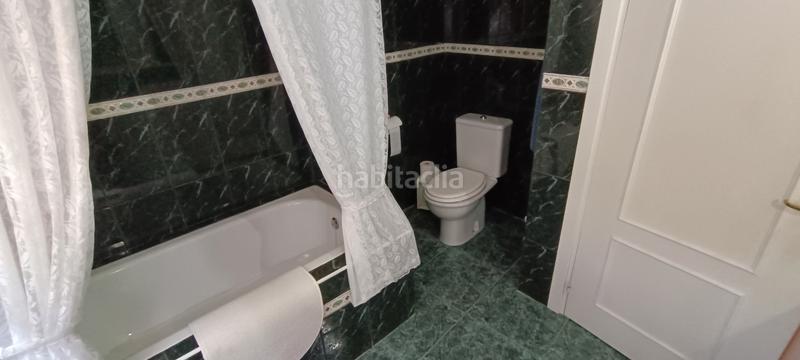 Foto 84ec6667-d781-4955-89db-570f21713c6e. Chalet avec cheminée chauffage parking piscine dans Uceda