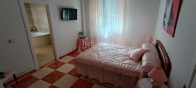 Foto c4e19548-5f9d-4326-b482-9fda17dc3c86. Chalet avec cheminée chauffage parking piscine dans Uceda