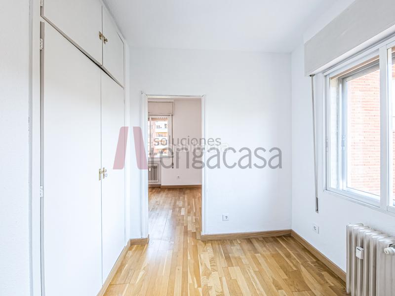 Foto abc3a9cd-ff49-4d41-9938-d259645c9481. Alquiler piso vivienda exterior en chamartín con plaza de garaje. en Madrid