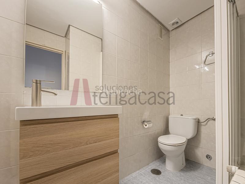 Foto b65bf243-34ef-4573-8c8e-a347faa828ab. Alquiler piso vivienda exterior en chamartín con plaza de garaje. en Madrid