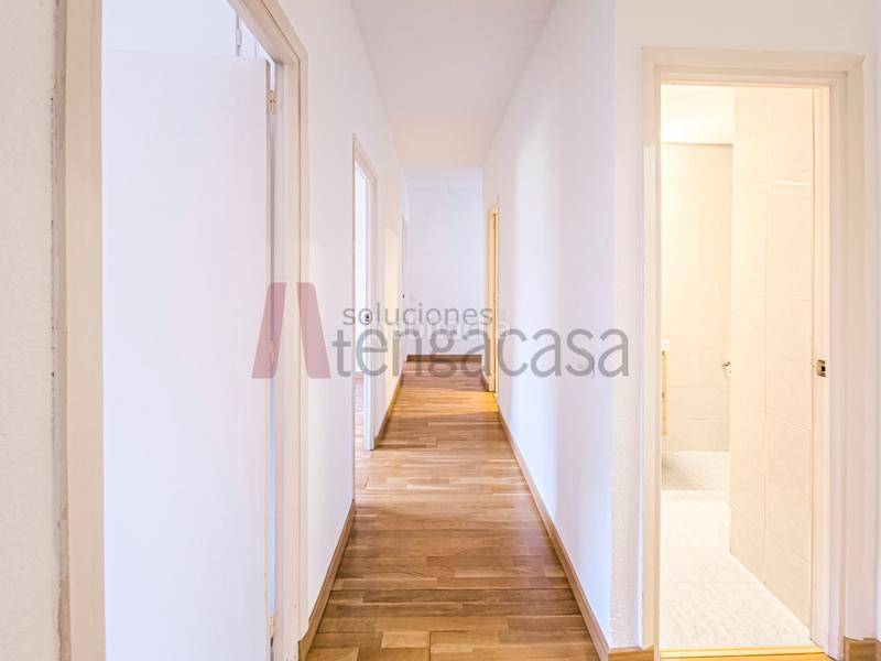 Foto 7d885c69-5d9a-4eb9-bea6-bad9203011a1. Lloguer pis amb calefacció aparcament a Prosperidad Madrid