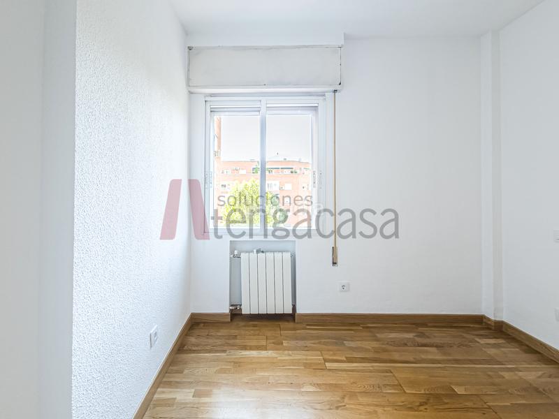 Foto 178742f3-43d8-4b56-8b18-008d529e0325. Miete etagenwohnung mit heizung parking in Prosperidad Madrid