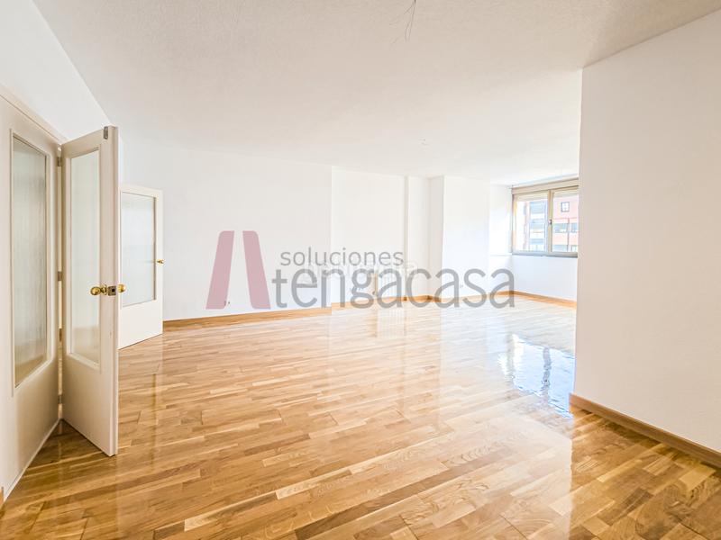 Foto 38a90350-48fb-4314-bd9c-ac56066d2921. Rent flat with heating parking in Prosperidad Madrid