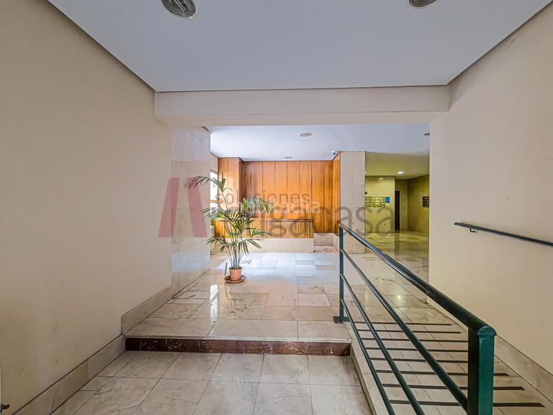 Foto cfa75bba-a8af-4e66-a34d-85d7e46f57f7. Rent flat with heating parking in Prosperidad Madrid