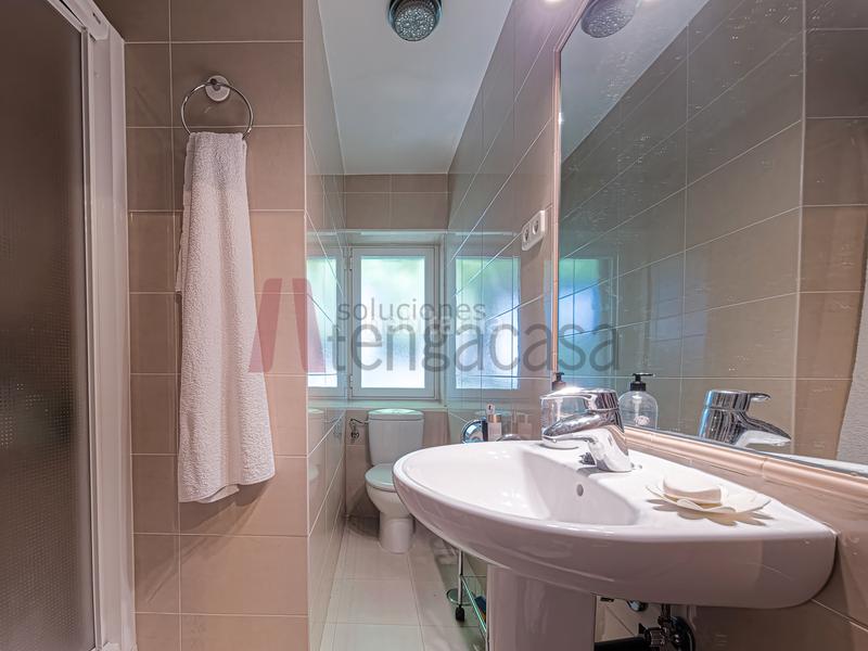 Foto 0eb31833-f5f1-4d32-97e8-0ff97d25fbcb. Chalet  rustico en venta en Valdemorillo pueblo Valdemorillo