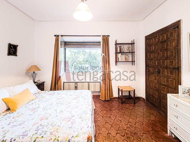 Foto 680d462e-f6bb-48cf-98f5-5b1ff28deb32. Chalet  rustico en venta en Valdemorillo pueblo Valdemorillo